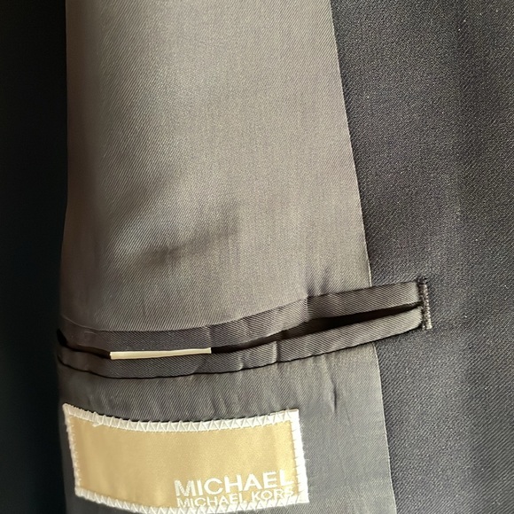 Michael Kors Suit Jacket 100% Wool - Size 42L- Navy Blue - Picture 11 of 12